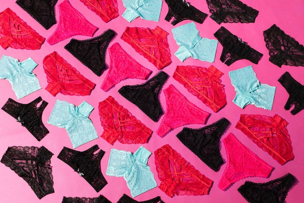 BAU Panties-Knickers Offer - Flatlay - FEMALE